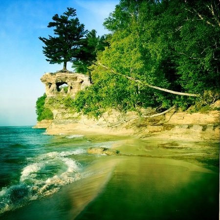 Chapel Rock, Lake Superior